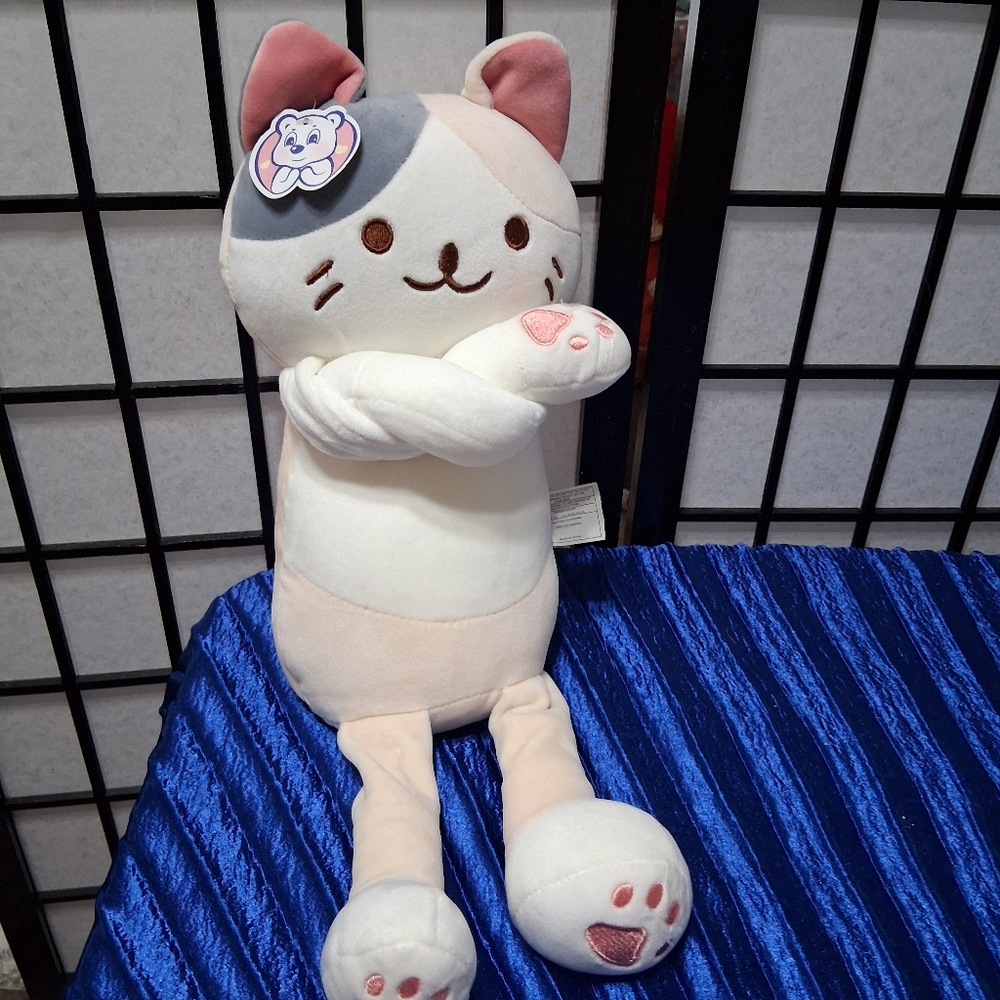 Adorable Cat Plush Toy - White and Pink